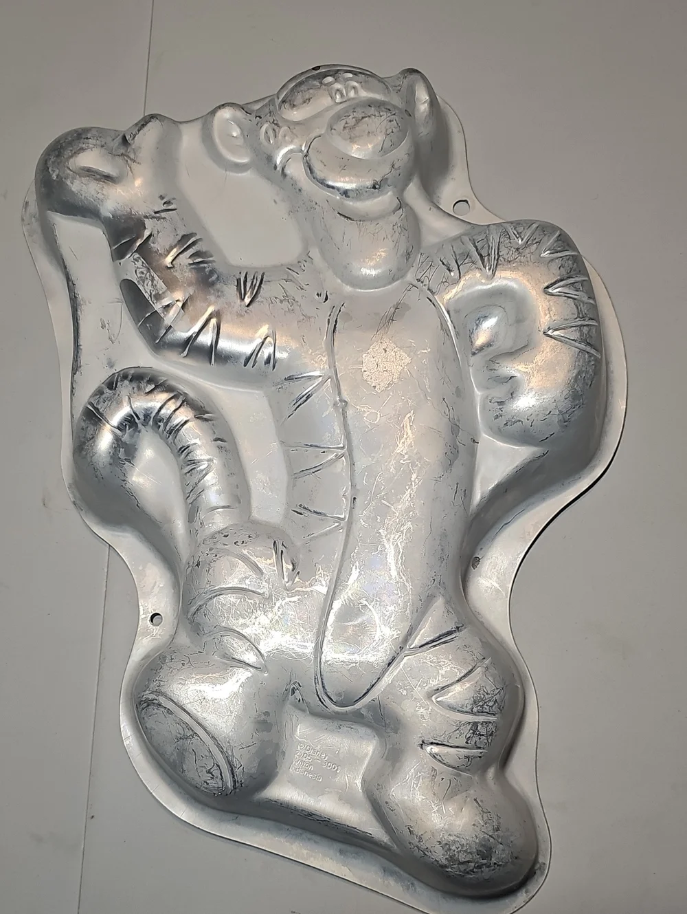 Disney TIGGER Silver Novelty Mold Cake Pan
